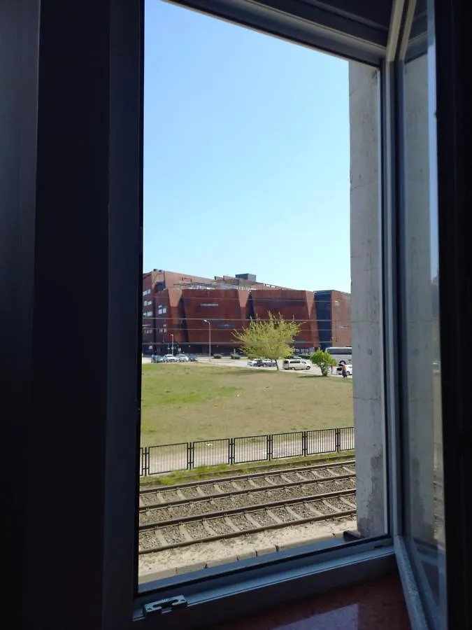 Pokoj 4 Osobowy W Centrum Gdanska Z Aneksem Kuchennym Rooms To Let Apartment Gdansk