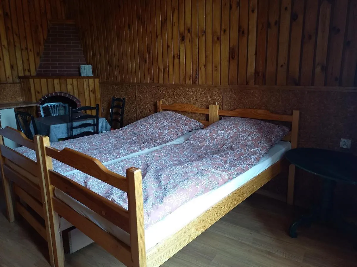 Pokoj 4 Osobowy W Centrum Gdanska Z Aneksem Kuchennym Rooms To Let
